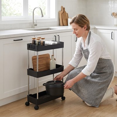 Desserte a roulette femme range chaudron